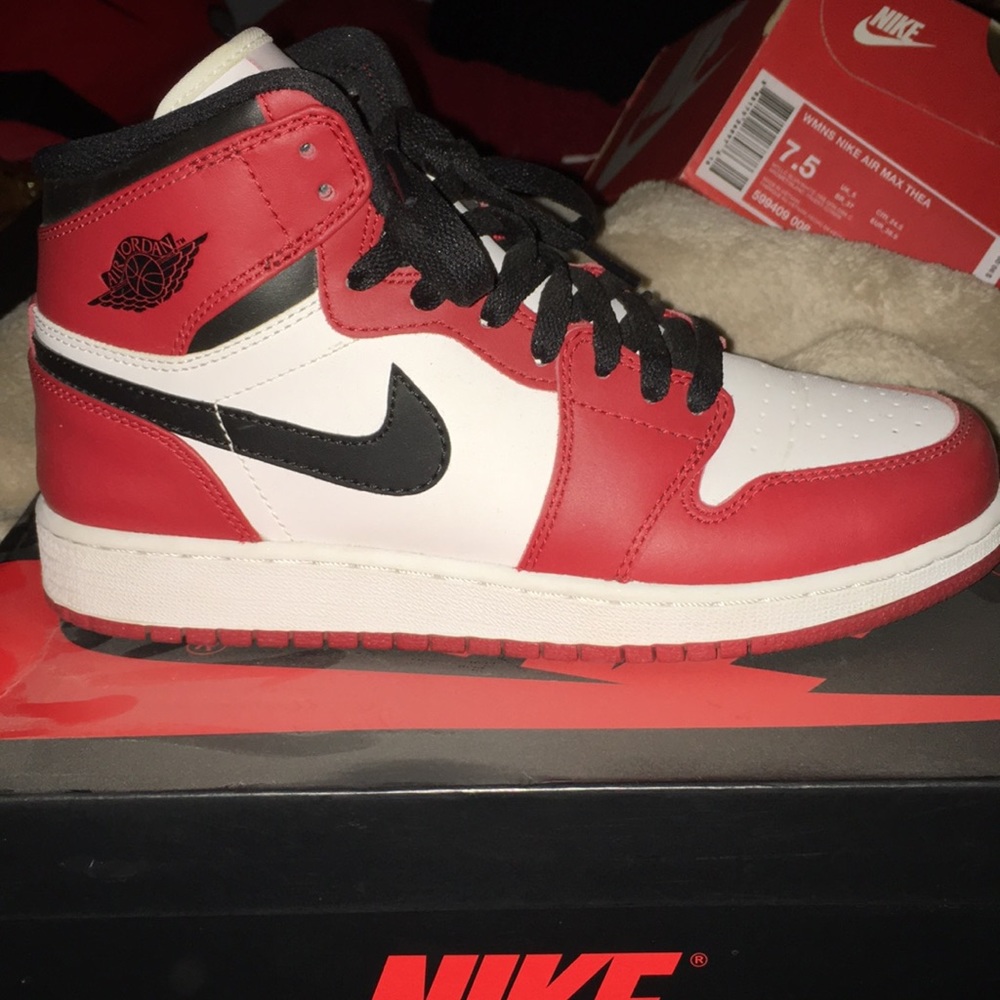 Air Jordan 1 retro high og breds size 6y